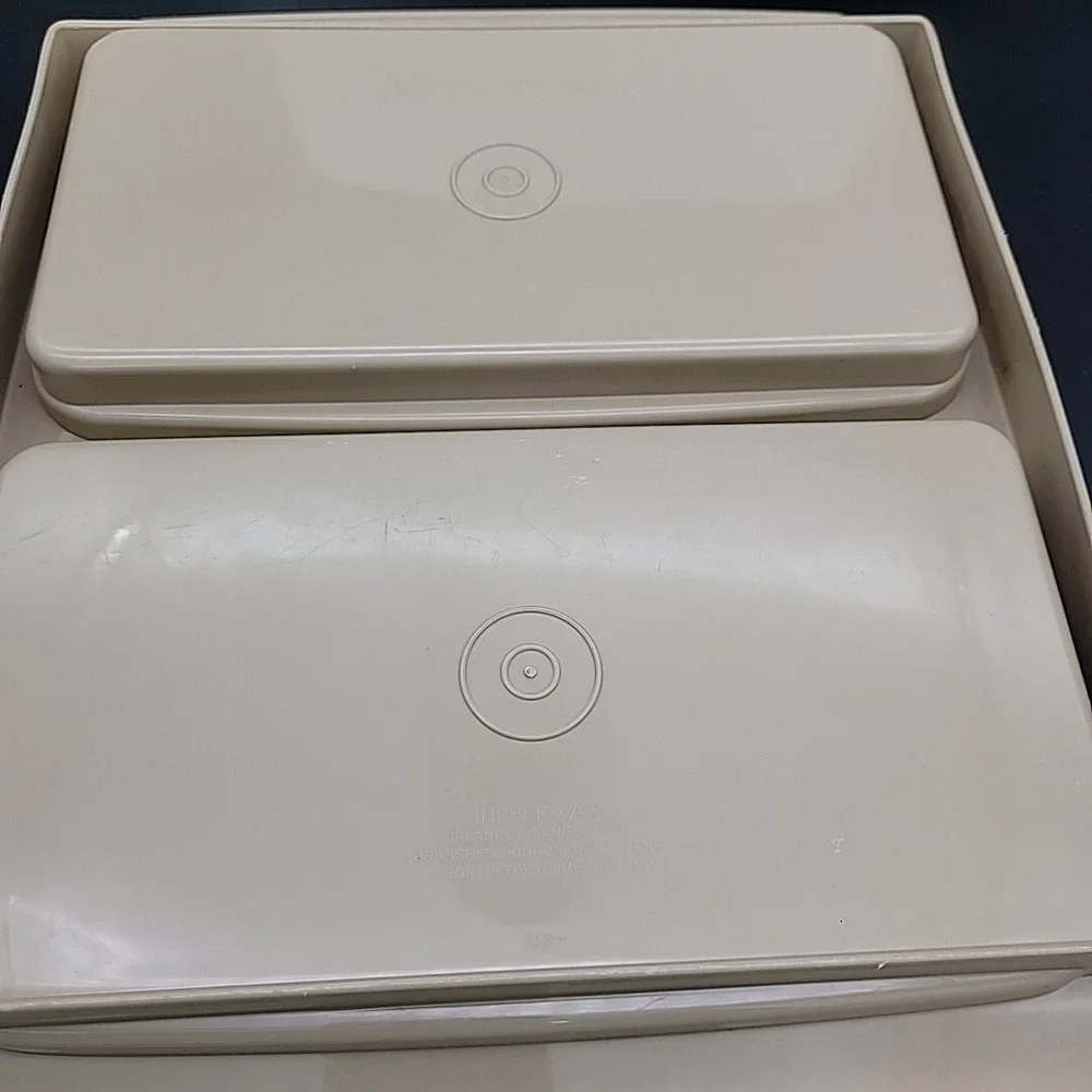 Vintage Tupperware Almond Deviled Eggs‎ Keeper Tray w Lid 723 722